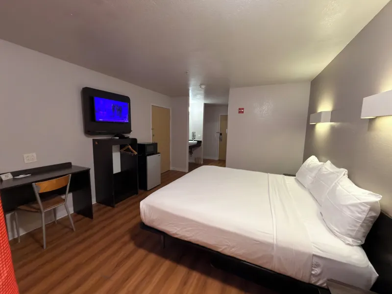 Americas Best Value Inn Apache Junction hotel detail image 6