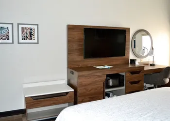 Hampton Inn Medina hotel thumbnail 5