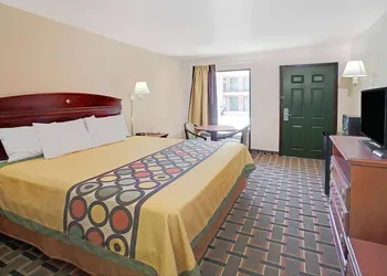 Super 8 by Wyndham Acworth/Atlanta Area hotel thumbnail 4
