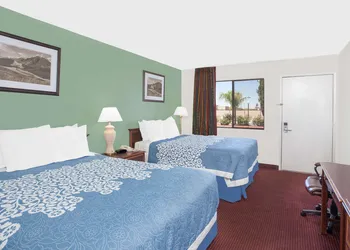 Days Inn by Wyndham Lost Hills hotel thumbnail 4