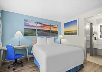 Days Inn by Wyndham Lost Hills hotel thumbnail 6