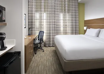 Holiday Inn Express San Antonio N-Riverwalk Area by IHG hotel thumbnail 7