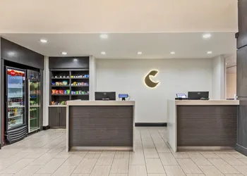 Comfort Inn & Suites Irving Las Colinas DFW hotel thumbnail 2