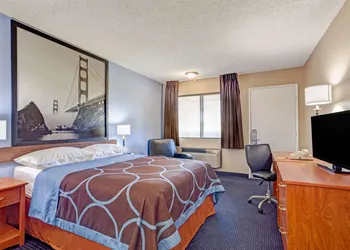 Super 8 by Wyndham Albany/Corvallis hotel thumbnail 8