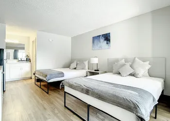 Stayable Kissimmee West hotel thumbnail 4