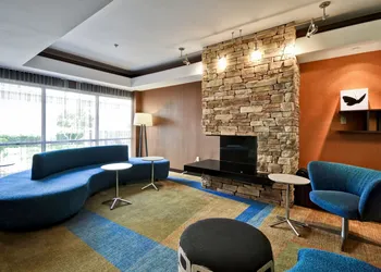Fairfield Inn & Suites Dallas Medical/Market Center hotel thumbnail 2