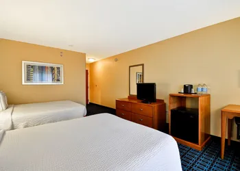 Fairfield Inn & Suites Dallas Medical/Market Center hotel thumbnail 6