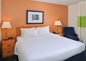 Fairfield Inn & Suites Charleston North/University Area hotel thumbnail 3