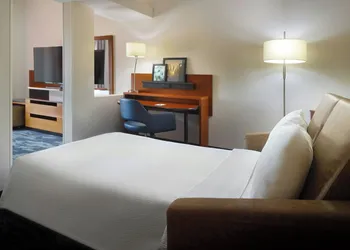 Fairfield Inn & Suites Charleston North/University Area hotel thumbnail 4
