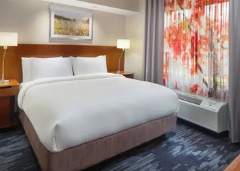 Fairfield Inn & Suites Charleston North/University Area hotel thumbnail 6