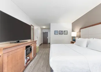 Hampton Inn Phoenix-Midtown-Downtown Area hotel thumbnail 8