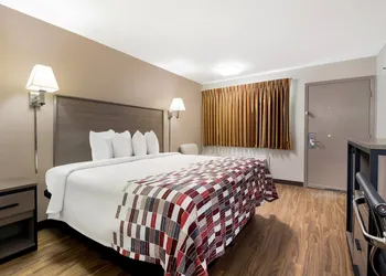 Red Roof Inn Chattanooga - Lookout Mountain hotel thumbnail 8