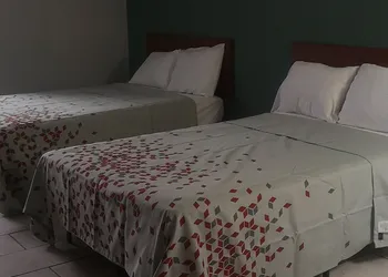 American Value Inn hotel thumbnail 6