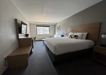 Comfort Inn & Suites Golden – Denver West hotel thumbnail 5