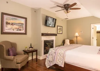 Caldwell House Bed & Breakfast hotel thumbnail 6