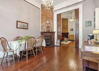 Garden District B&B hotel thumbnail 2