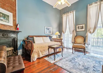 Garden District B&B hotel thumbnail 4