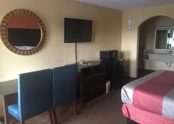 Motel 6 San Antonio, TX - I-10 West hotel thumbnail 6