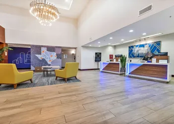 Holiday Inn Express Palestine by IHG hotel thumbnail 7