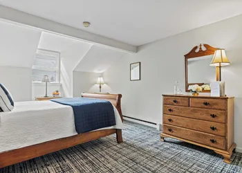 The Captain Stannard hotel thumbnail 7