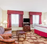 Hawthorn Extended Stay by Wyndham Seville hotel detail image 7