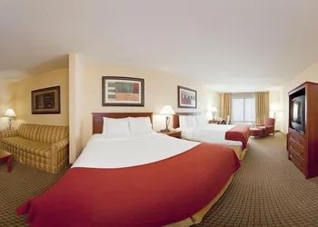 Holiday Inn Express and Suites Greenville by IHG hotel thumbnail 4
