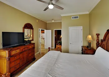 Grandview East Resort by Resort Collection hotel thumbnail 6