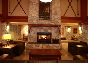 Aspens on Blackcomb hotel thumbnail 2