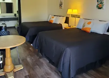 Cactus Inn & Suites hotel thumbnail 5