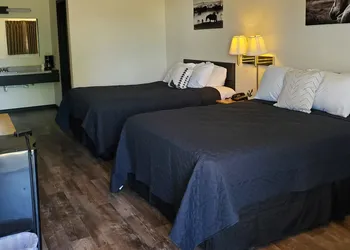 Cactus Inn & Suites hotel thumbnail 7