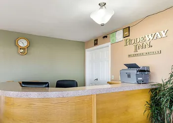 Rodeway Inn Liberal hotel thumbnail 4