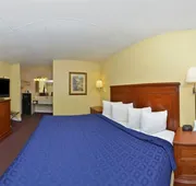 Americas Best Value Inn Hillsboro hotel detail image 7