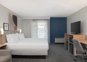 Spark by Hilton Chincoteague Island hotel thumbnail 6