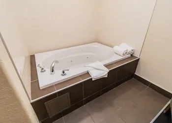 Deer Lake Horizon Hotel, BW Signature Collection hotel thumbnail 5