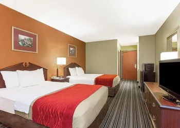 Lux Hotel hotel thumbnail 3