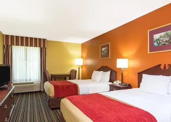 Lux Hotel hotel thumbnail 4