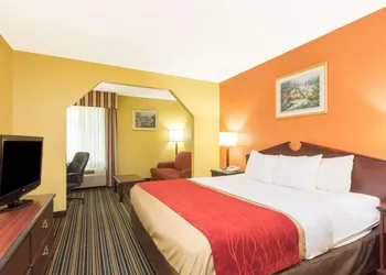 Lux Hotel hotel thumbnail 5