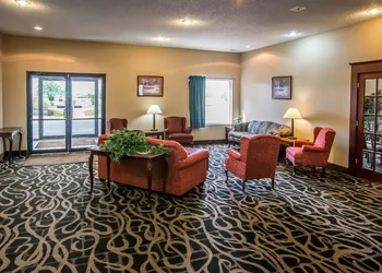 Quality Inn & Suites Mendota near I-39 hotel thumbnail 2