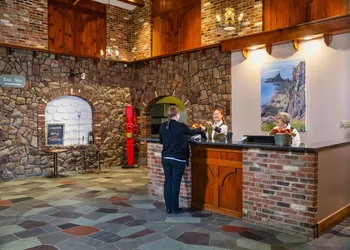 Old Orchard Inn hotel thumbnail 2