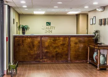 Quality Inn Kinston Hwy 70 hotel thumbnail 2