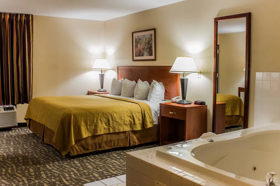 Quality Inn Kinston Hwy 70 hotel detail image 6