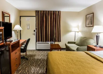 Quality Inn Kinston Hwy 70 hotel thumbnail 8