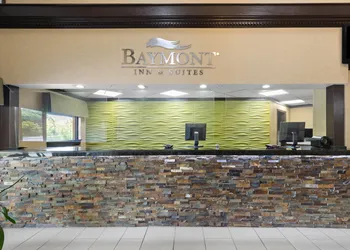 Baymont by Wyndham Knoxville I-75 hotel thumbnail 4