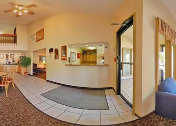 Rodeway Inn Red Wing hotel thumbnail 2