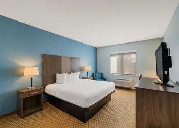 Best Western South Plains Inn & Suites hotel thumbnail 4