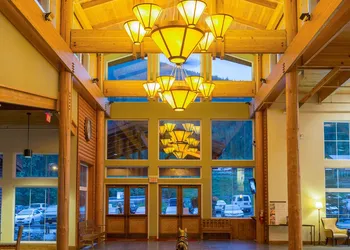 Holland America Denali Lodge hotel thumbnail 3