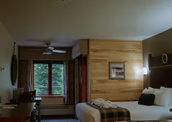 Holland America Denali Lodge hotel thumbnail 5