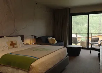 Holland America Denali Lodge hotel thumbnail 8