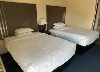 Classic Inn Early hotel thumbnail 4