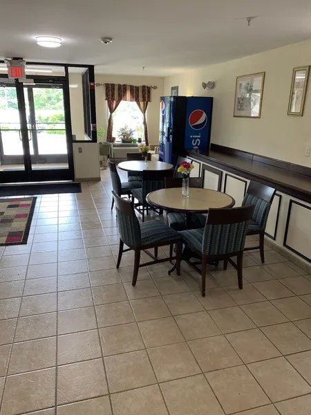 Amelia Inn & Suites hotel detail image 6